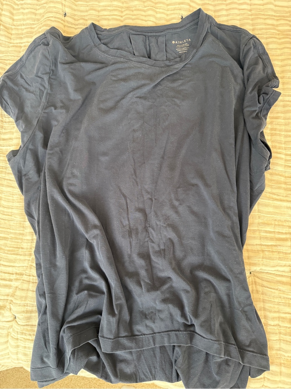 Athleta Women’s navy Breezy Tee